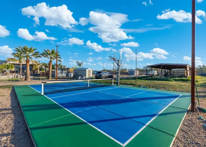 5br Spacious Luxury Retreat Pool Views Games Cave Creek