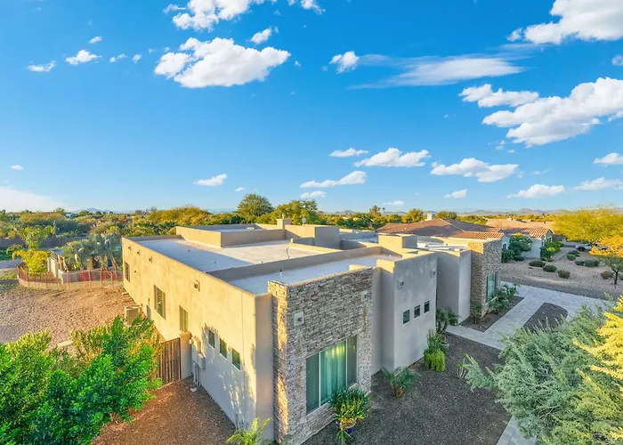 5br Spacious Luxury Retreat Pool Views Games Cave Creek